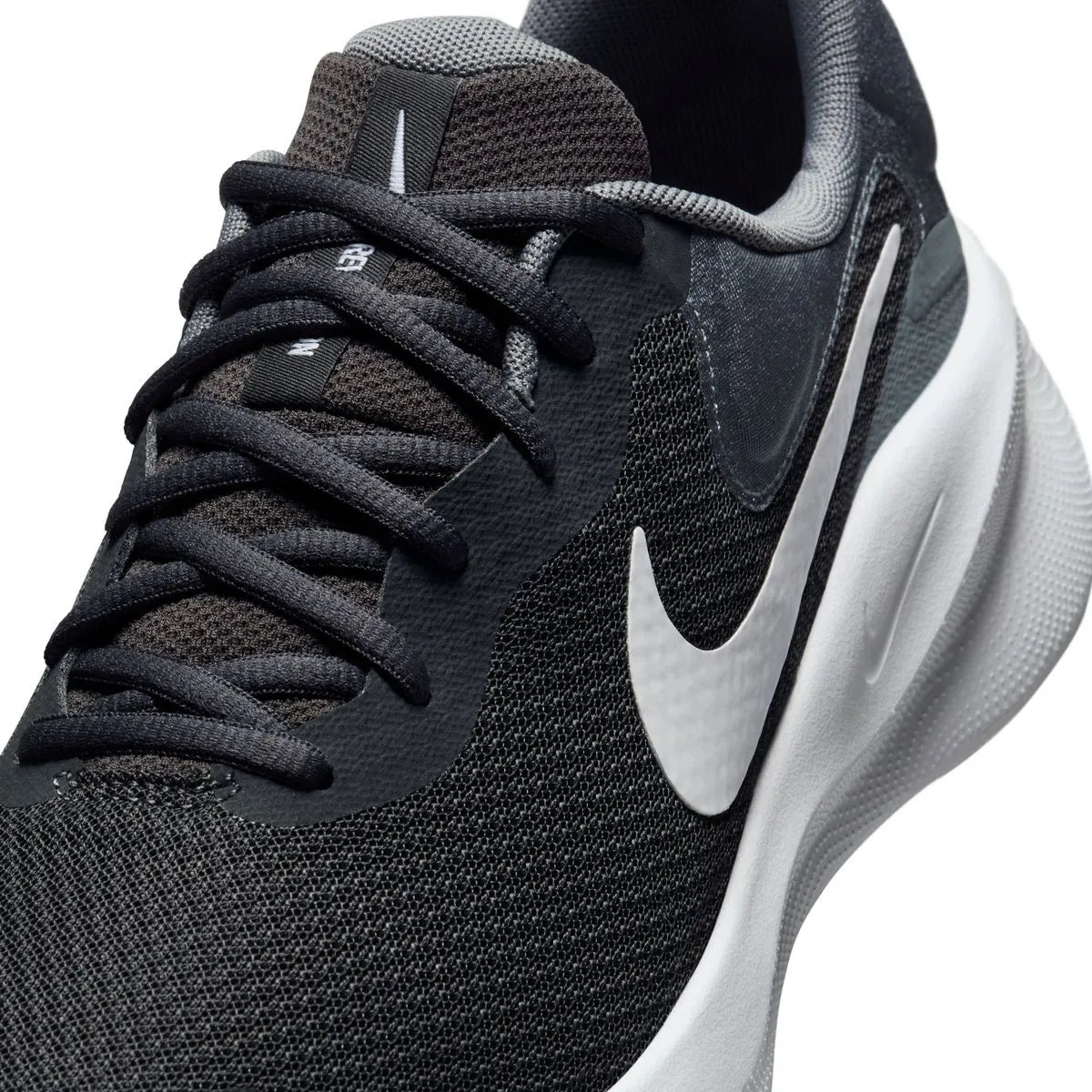 NIKE REVOLUTION 7 RUNNING SHOE - BLK & GREY