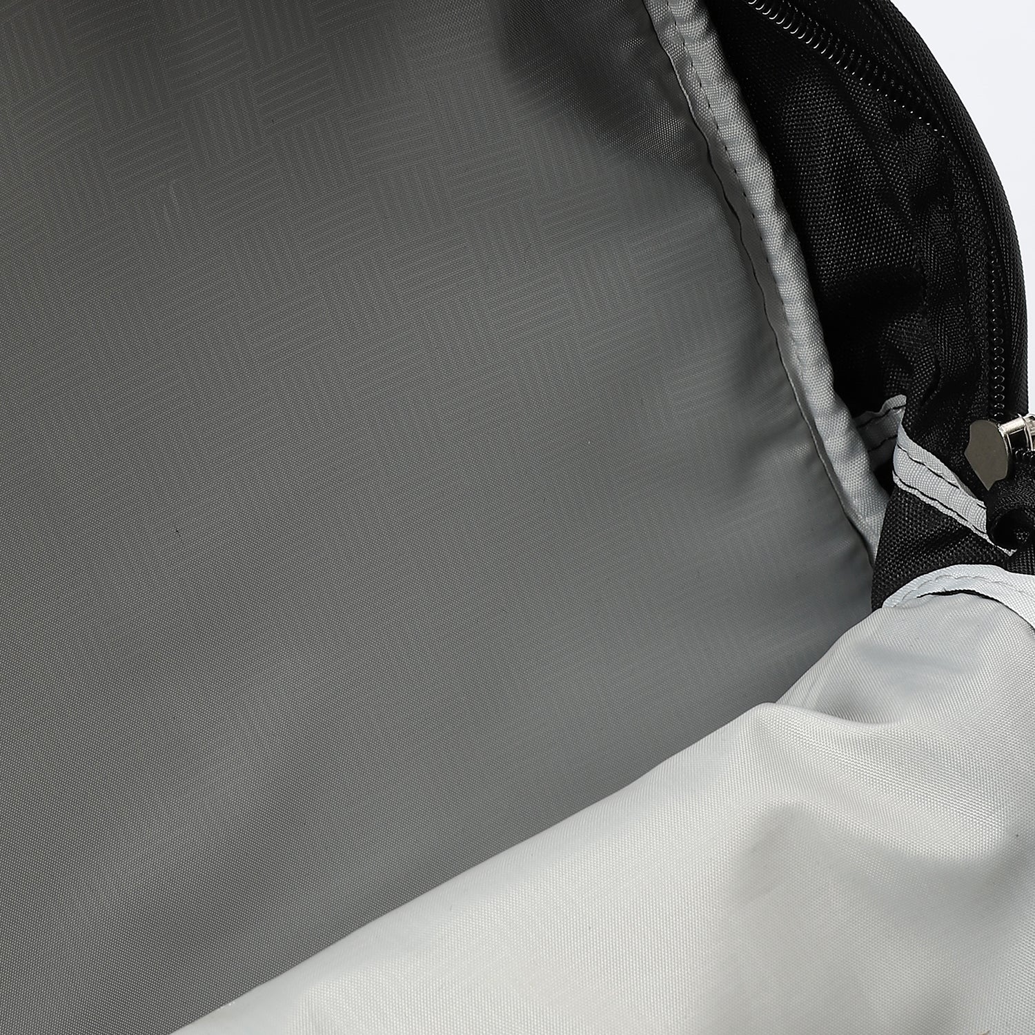 ACTIV VENTURE BACKPACK - اسود*اسود*رمادى*رمادى فاتح*اسود