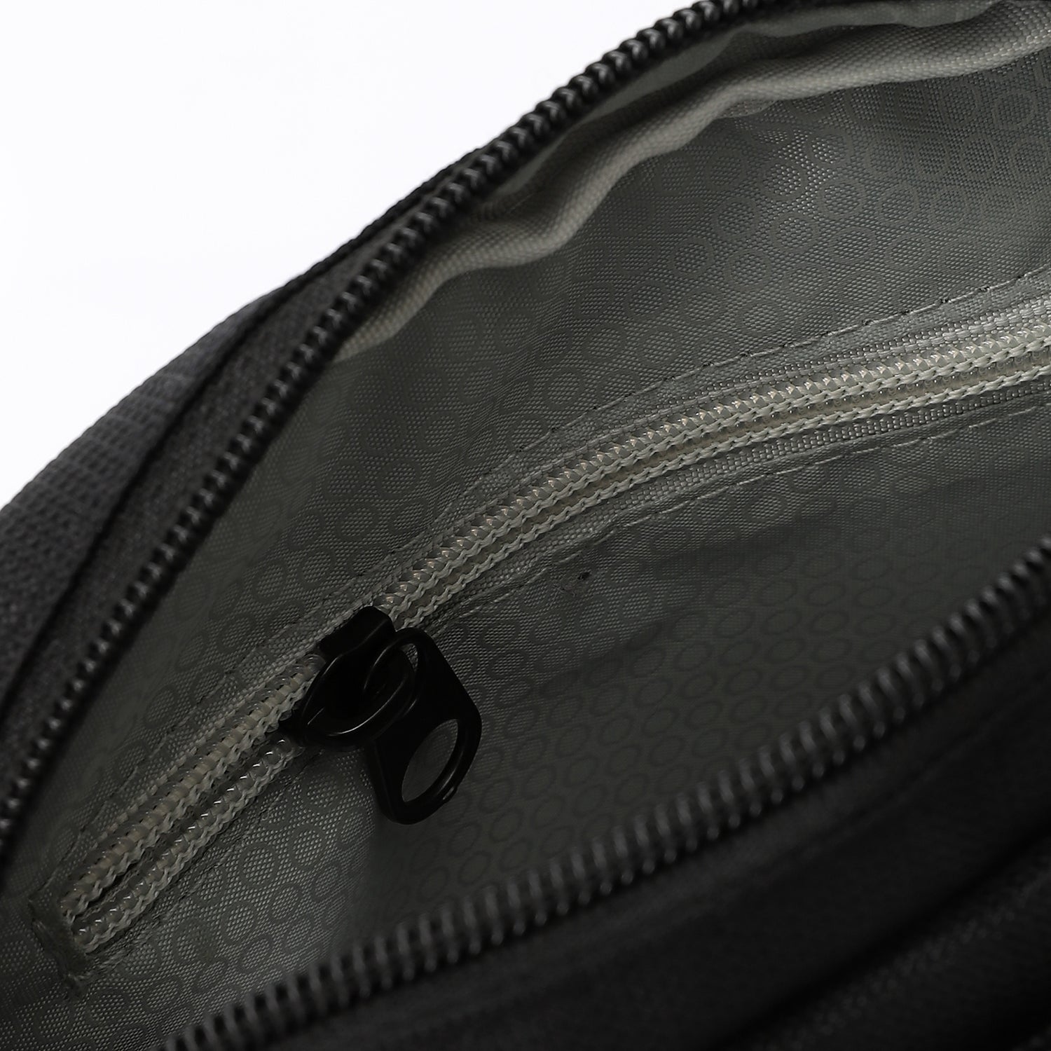 ACTIVNEW SHOULDER BAG - BLACK