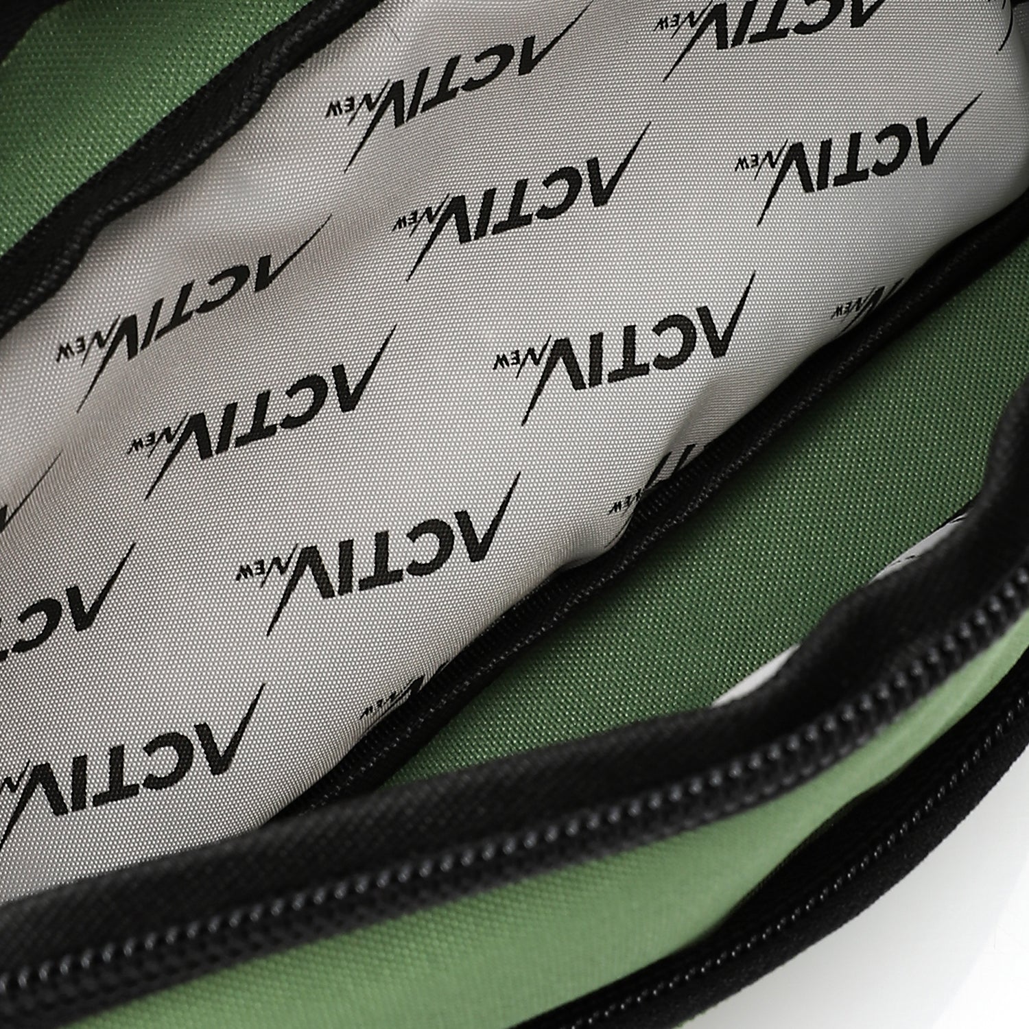 ACTIV PENCIL CASE - اخضر