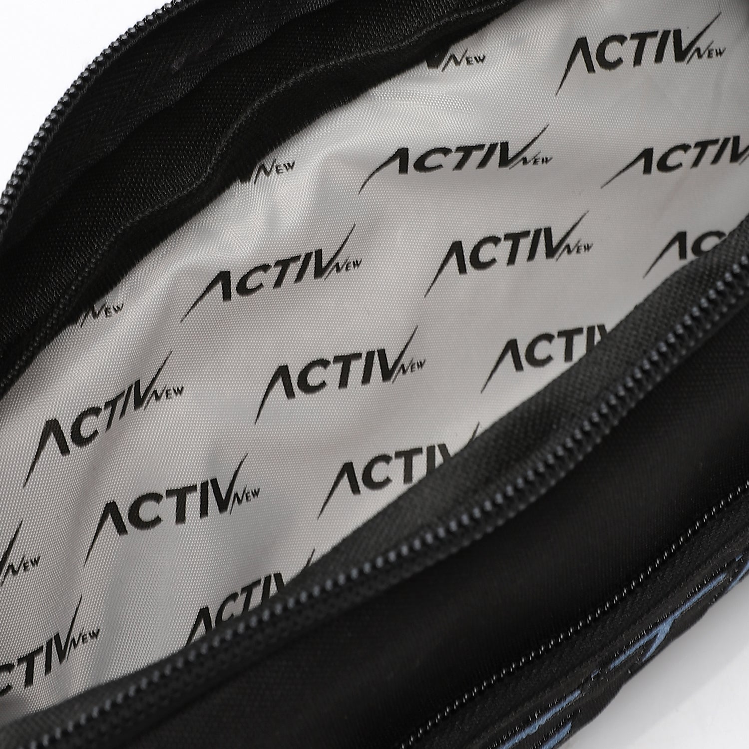 ACTIV PENCIL CASE - اسود