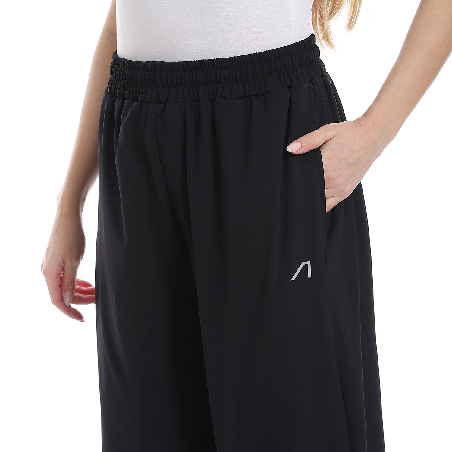 CLOUD LEGS PANTS - BLACK