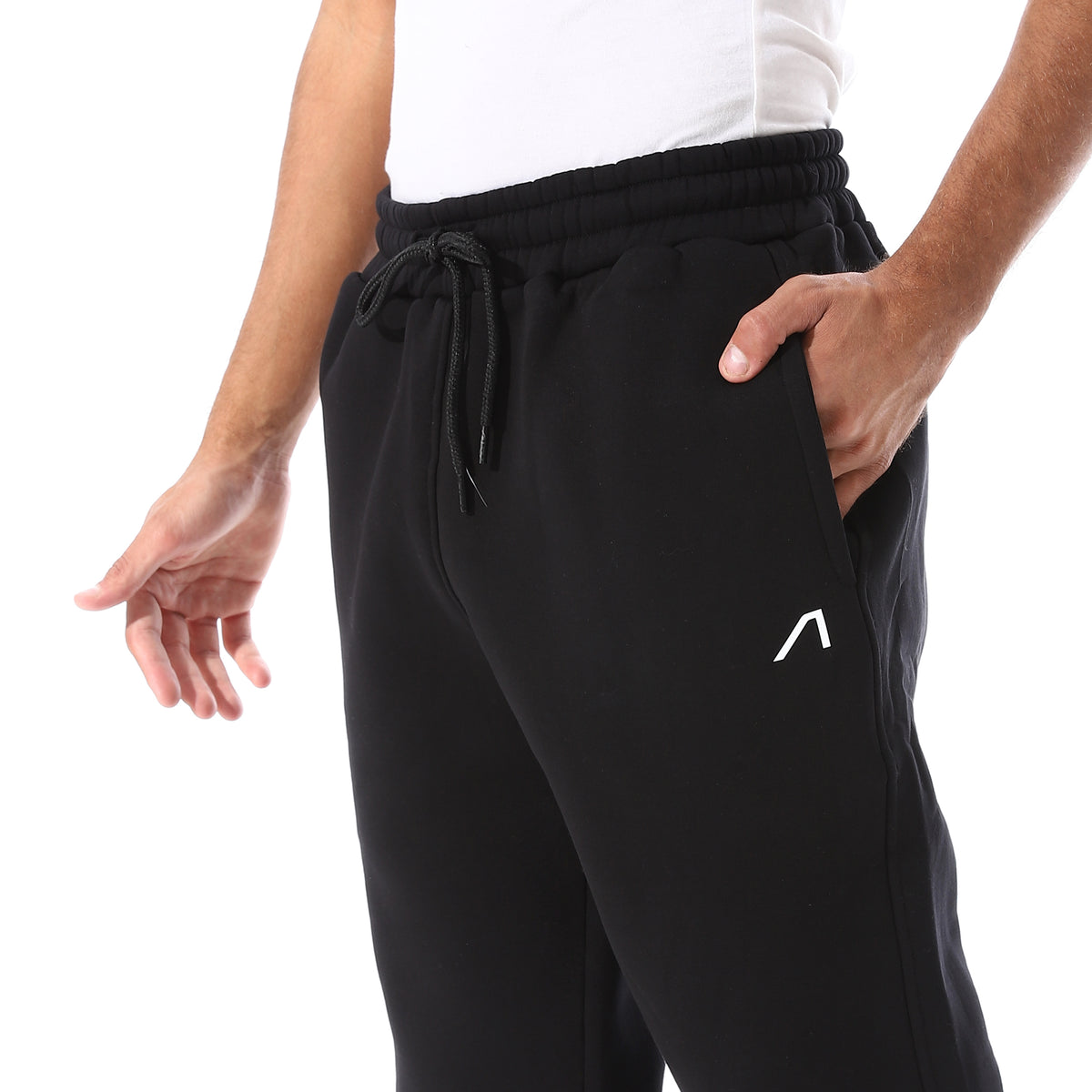 ACTIV MEN'S BASIC SWEATPANTS - BLACK