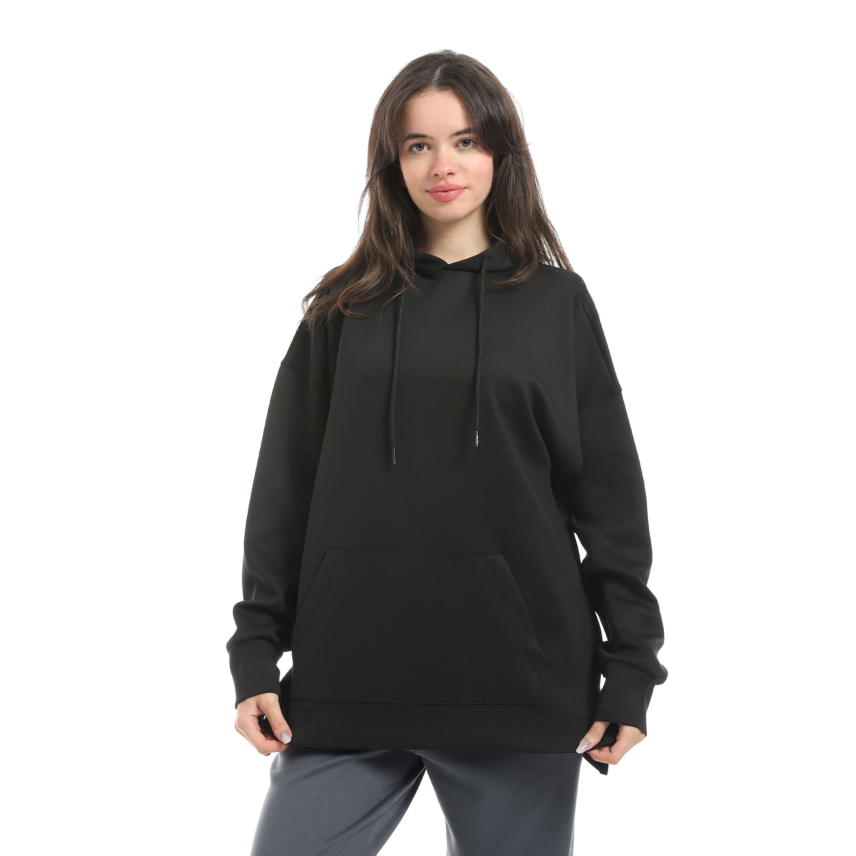 سويت شيرت اكتف حريمي بزنط - اسود