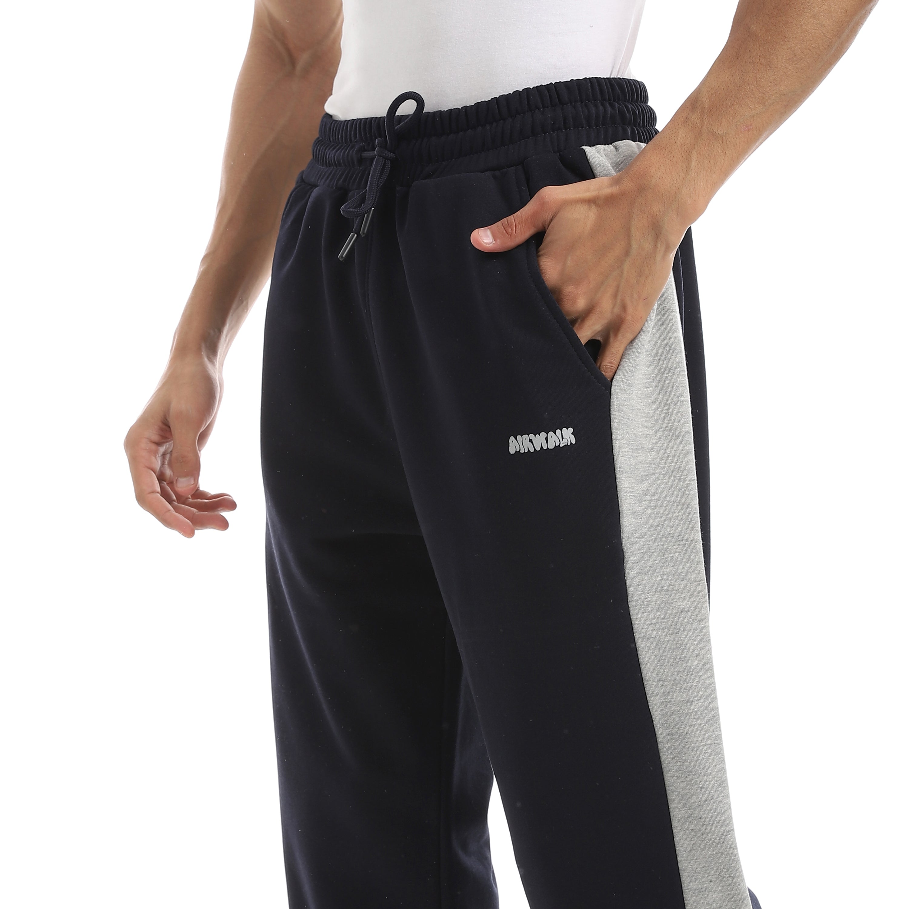 سويت شيرت اكتف حريمي بزنط - ازرق