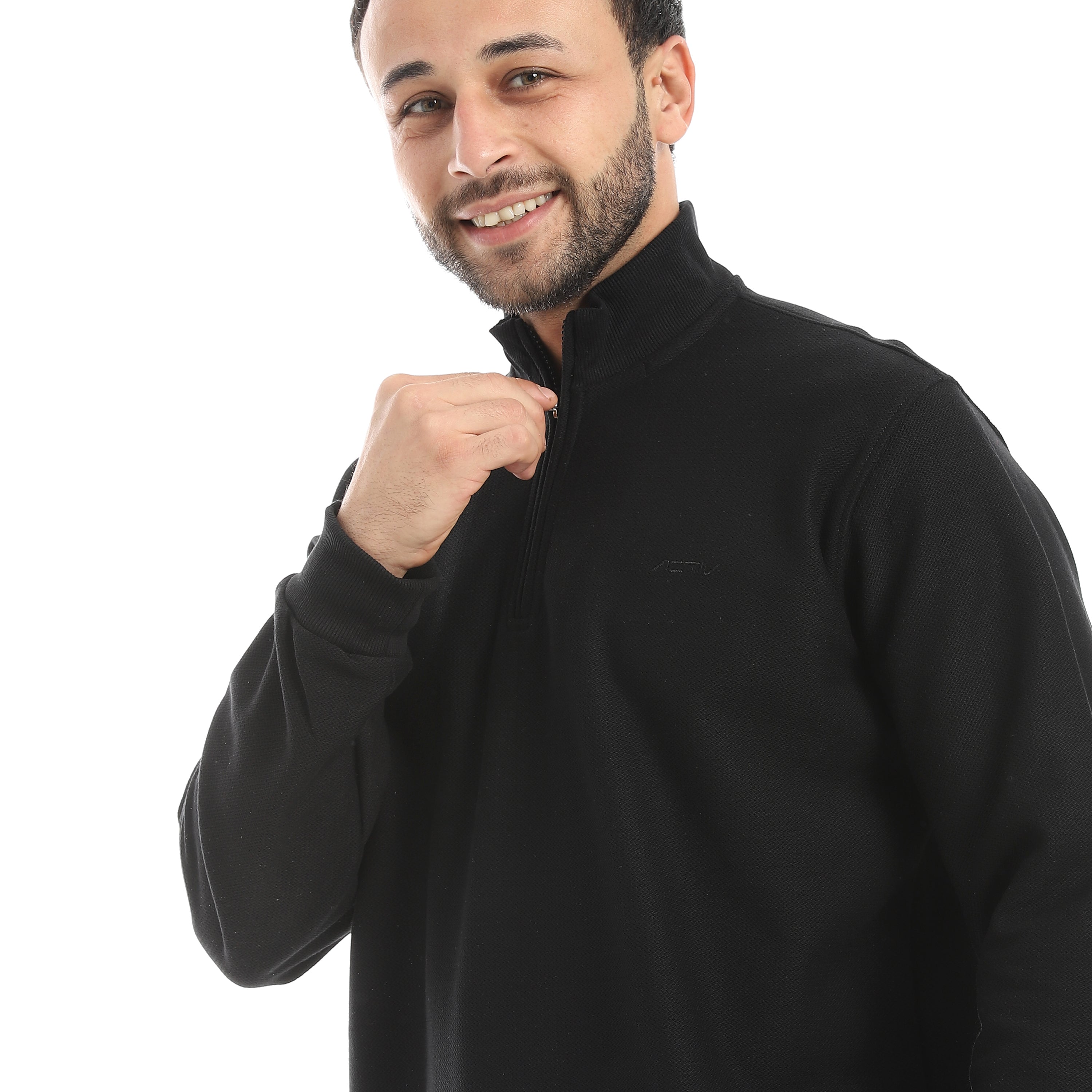 سويت شيرت نص ياقه1A&TIE
 - اسود