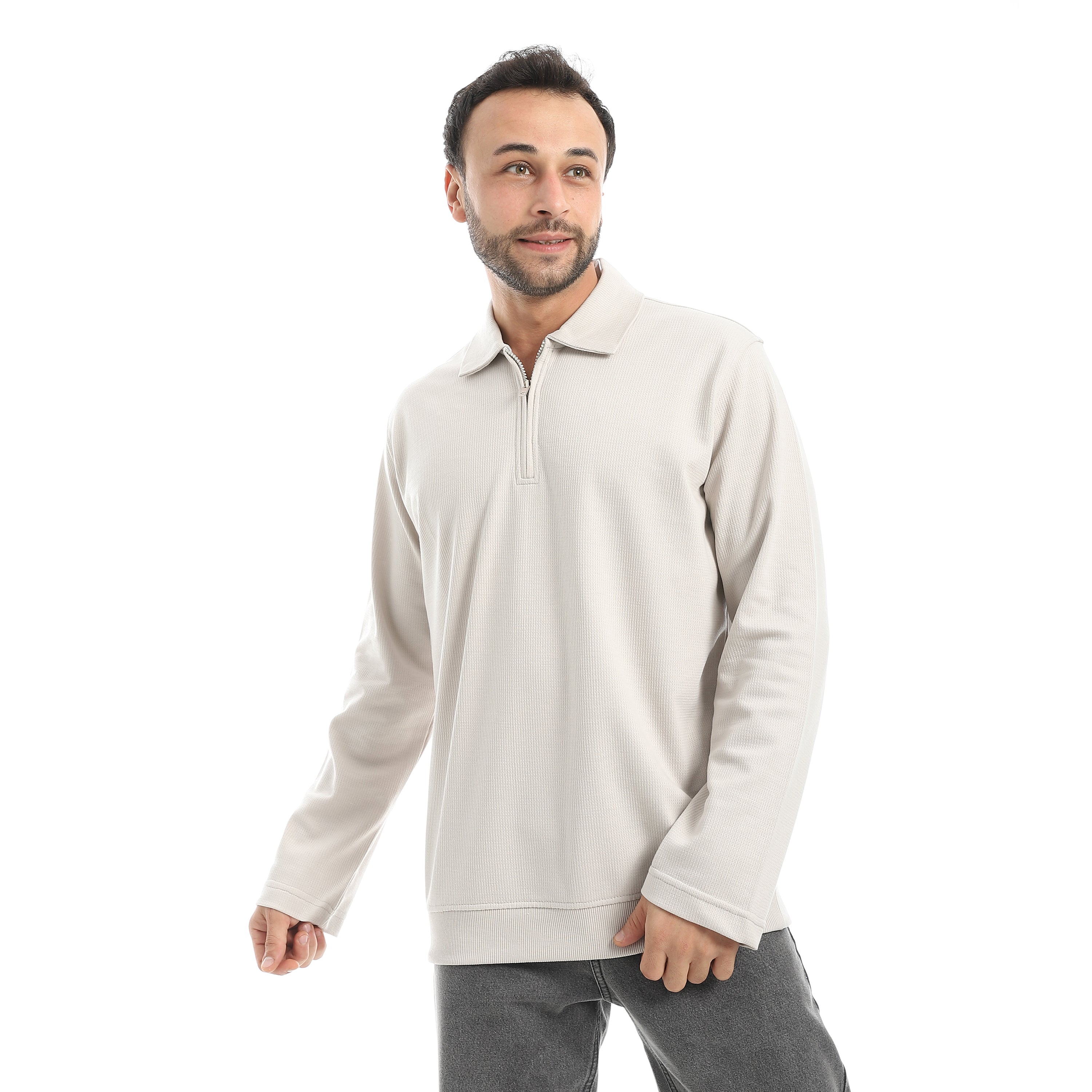 سويت شيرت ياقه2T&A - فضي