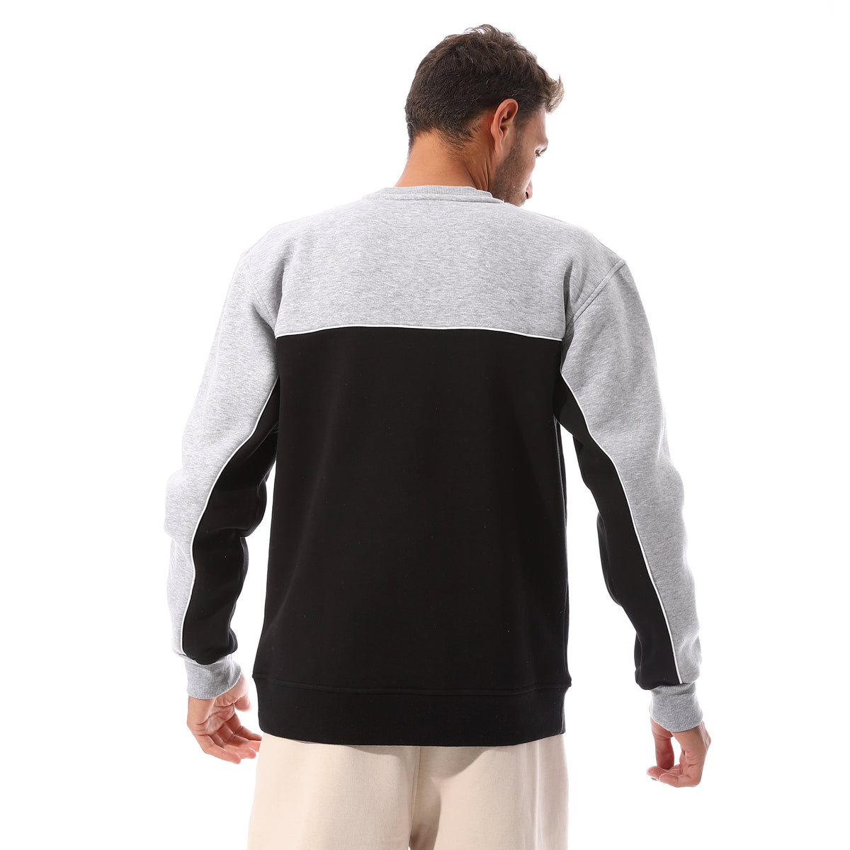 CONTRAST CREWNECK SWEATSHIRT - BLK & GREY