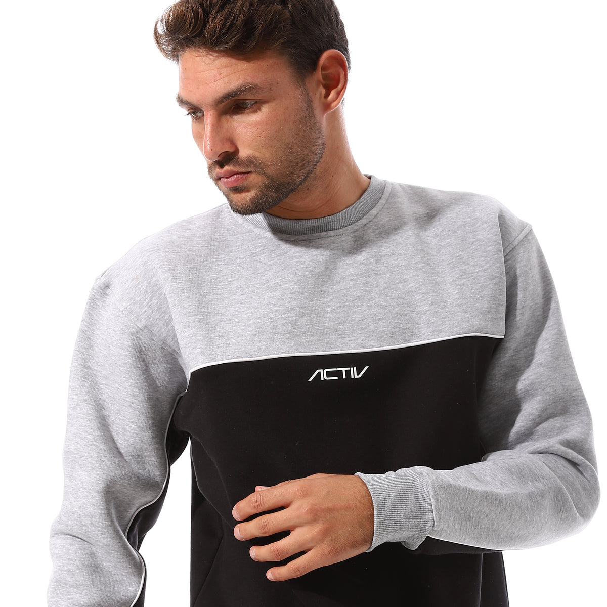 CONTRAST CREWNECK SWEATSHIRT - BLK & GREY