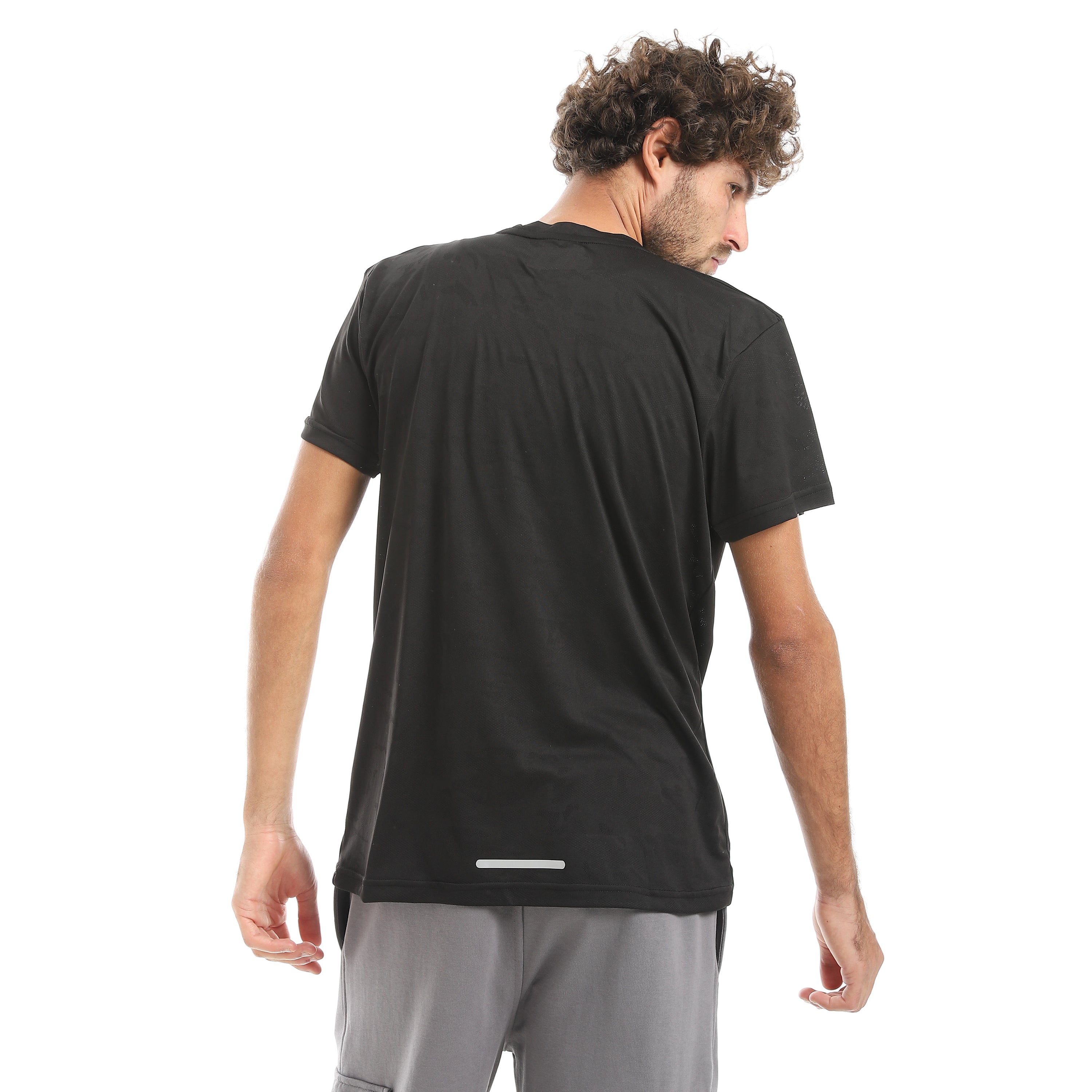 تي شيرت اكتف رجالي - اسود