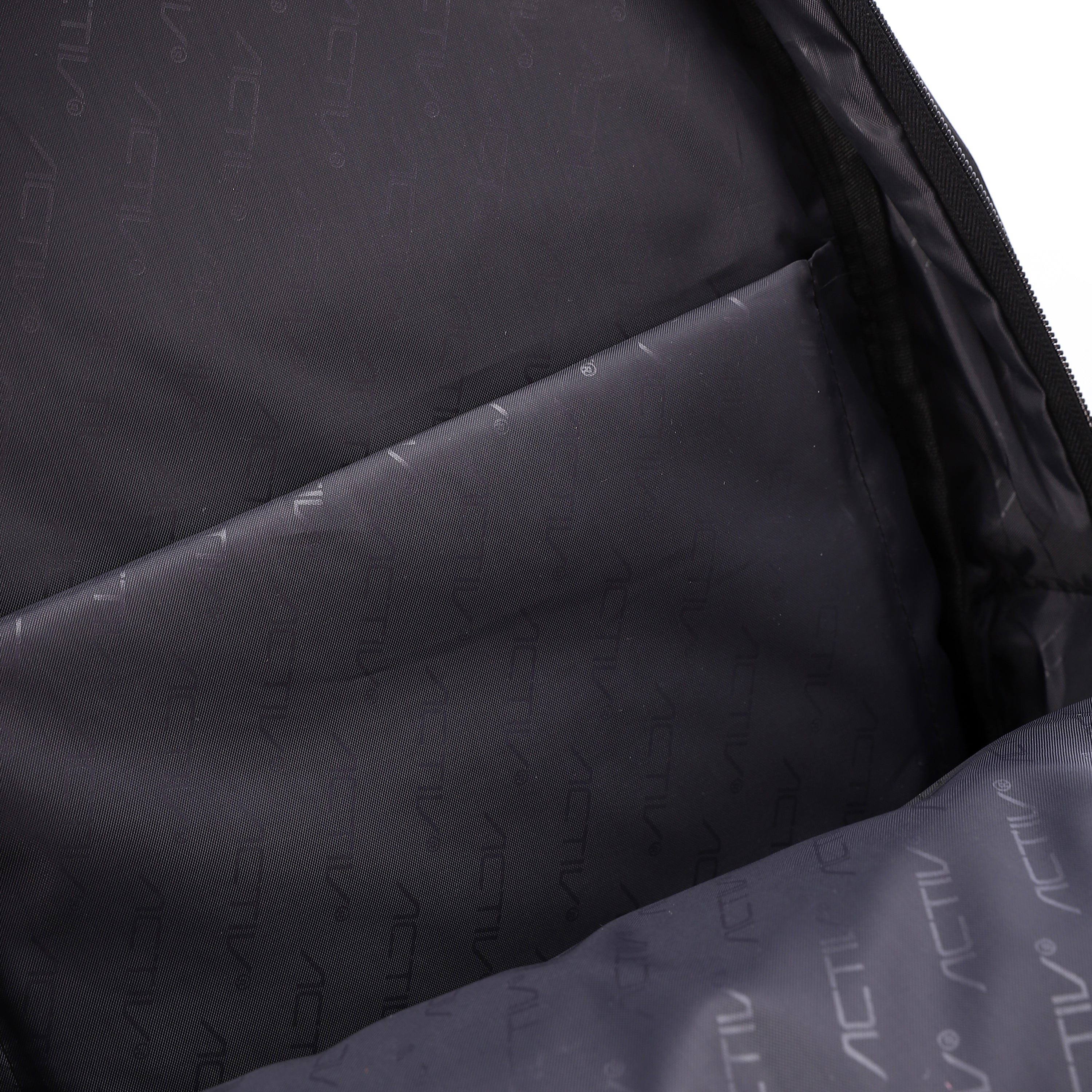 ACTIV BACKPACK 517 L46*W33 - BLACK