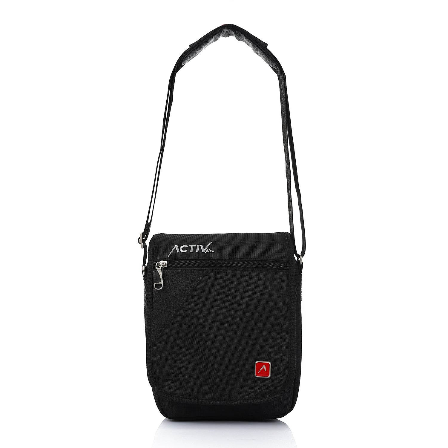ACTIV SHOULDER BAG - BLACK