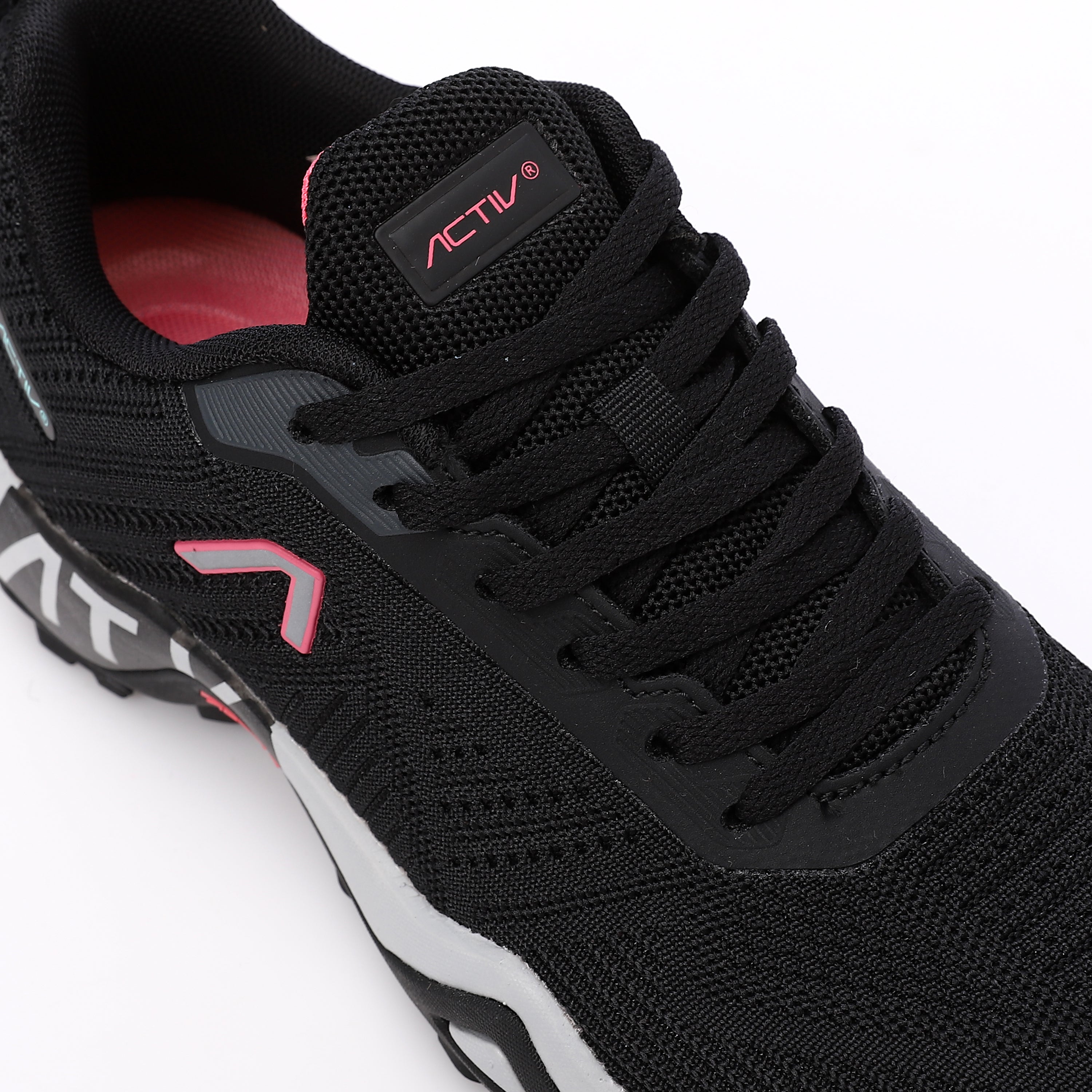 ACTIV WOMEN'S TREKKING SHOES - BLK & PINK