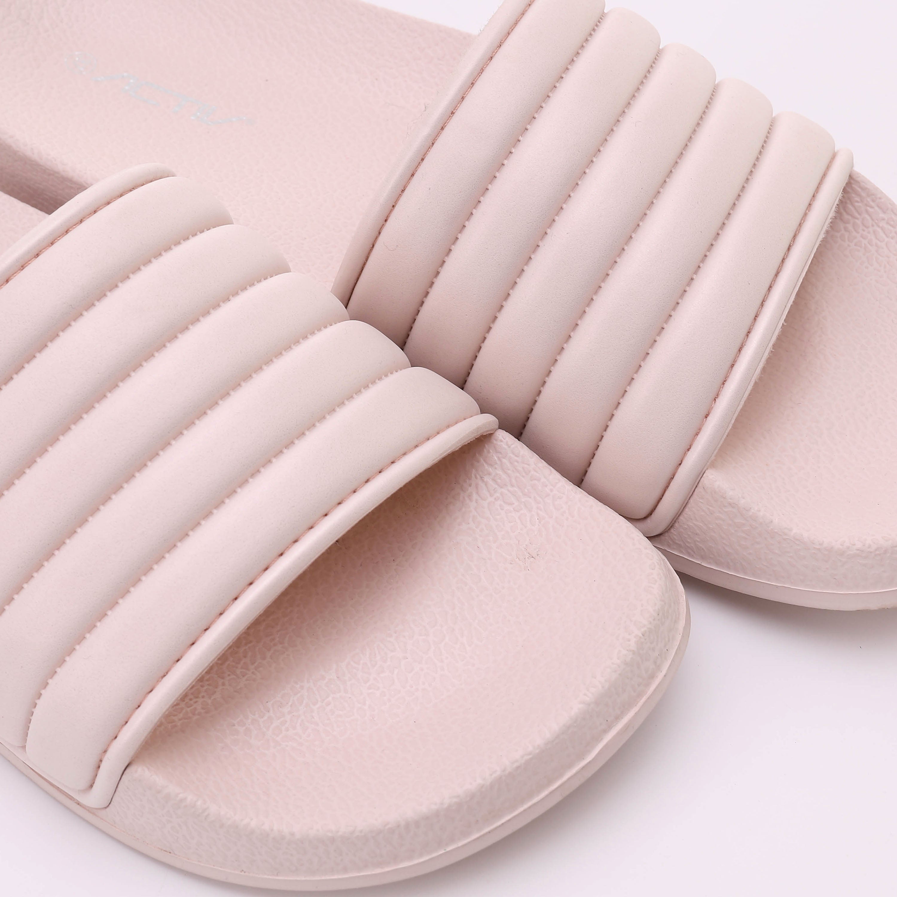 ACTIV WOMEN'S SLIPPER - BEIGE