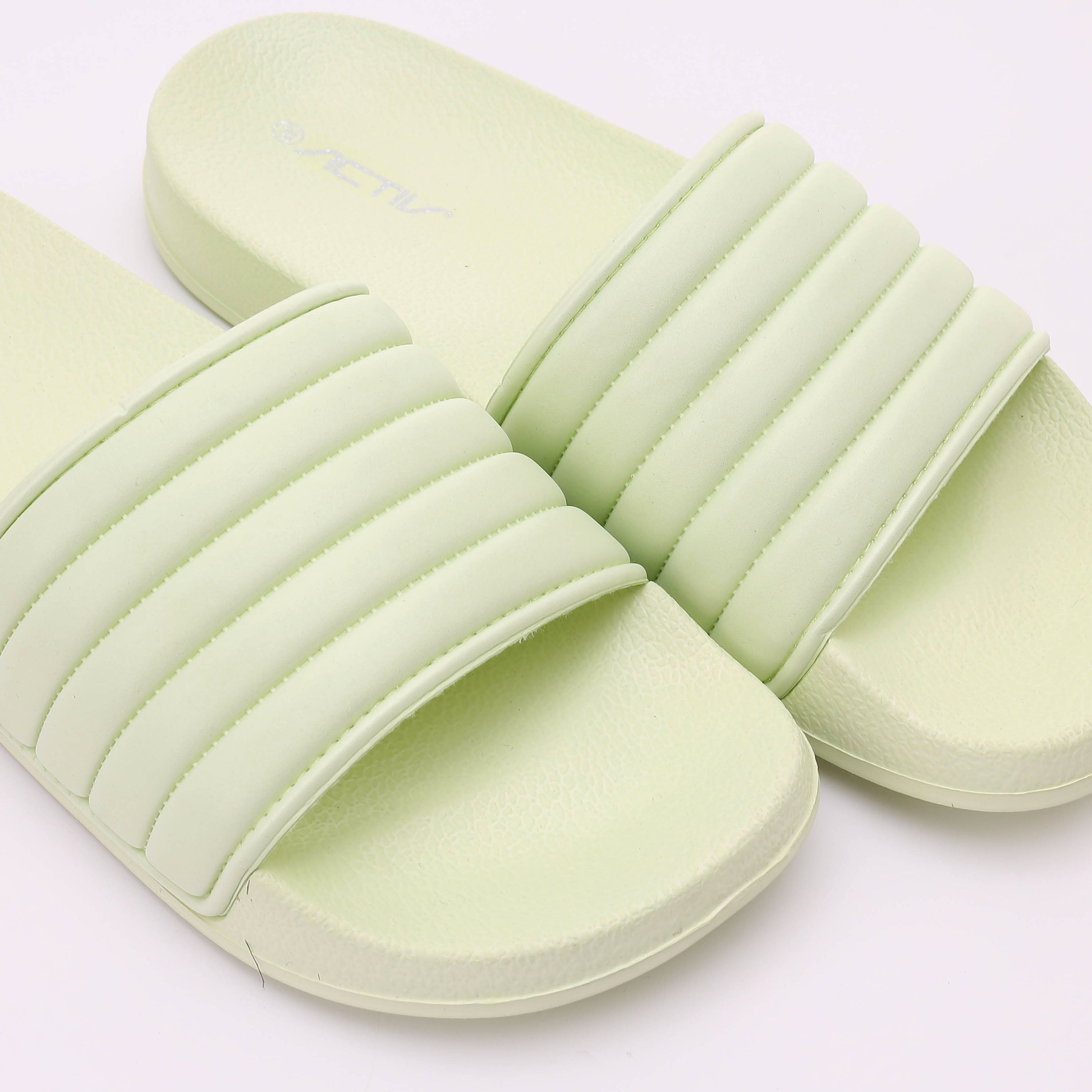 ACTIV WOMEN'S SLIPPER - اخضر