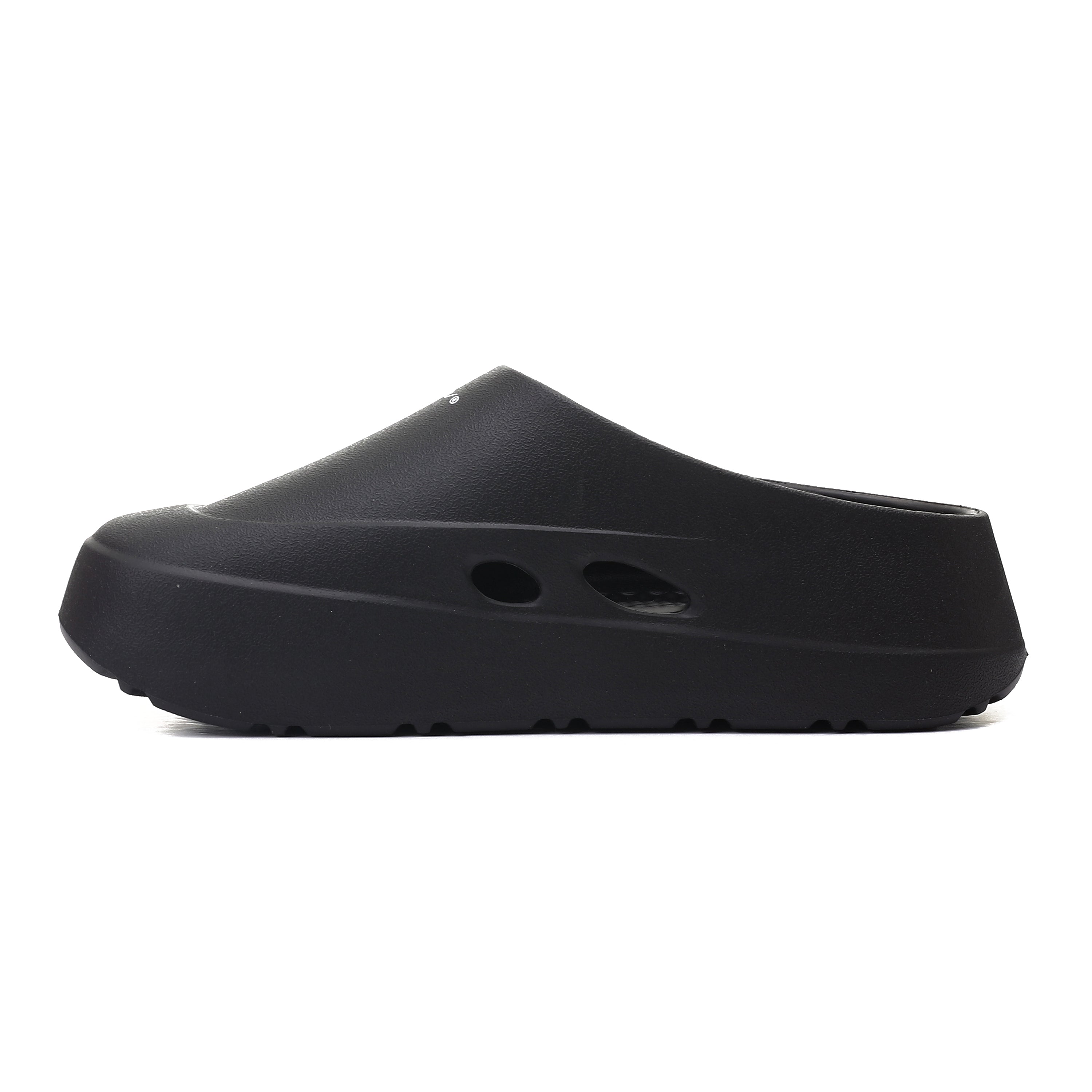 ACTIVE CLOGS - BLACK 