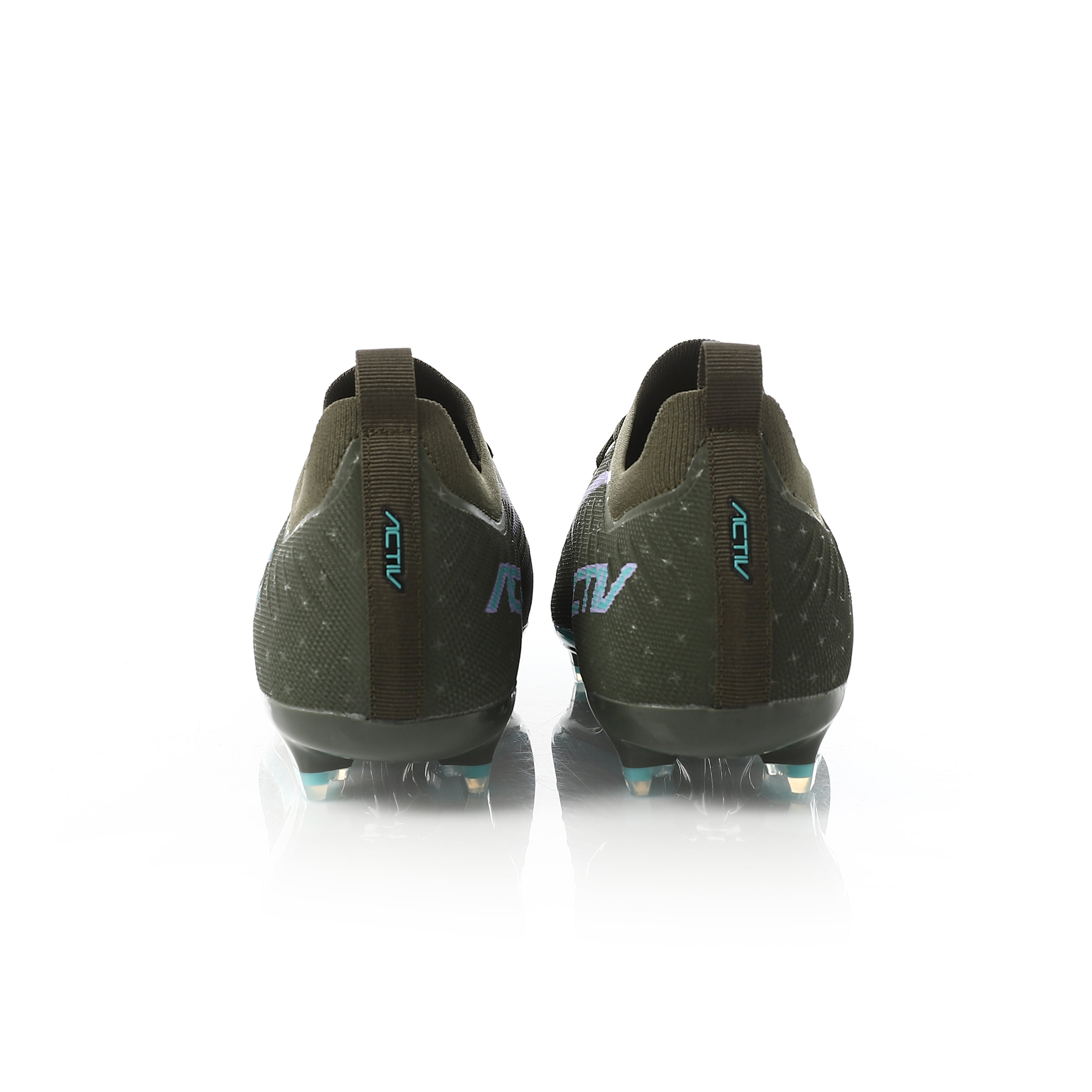 ACTIV MEN'S SOCCER SHOES - ARMY GRN