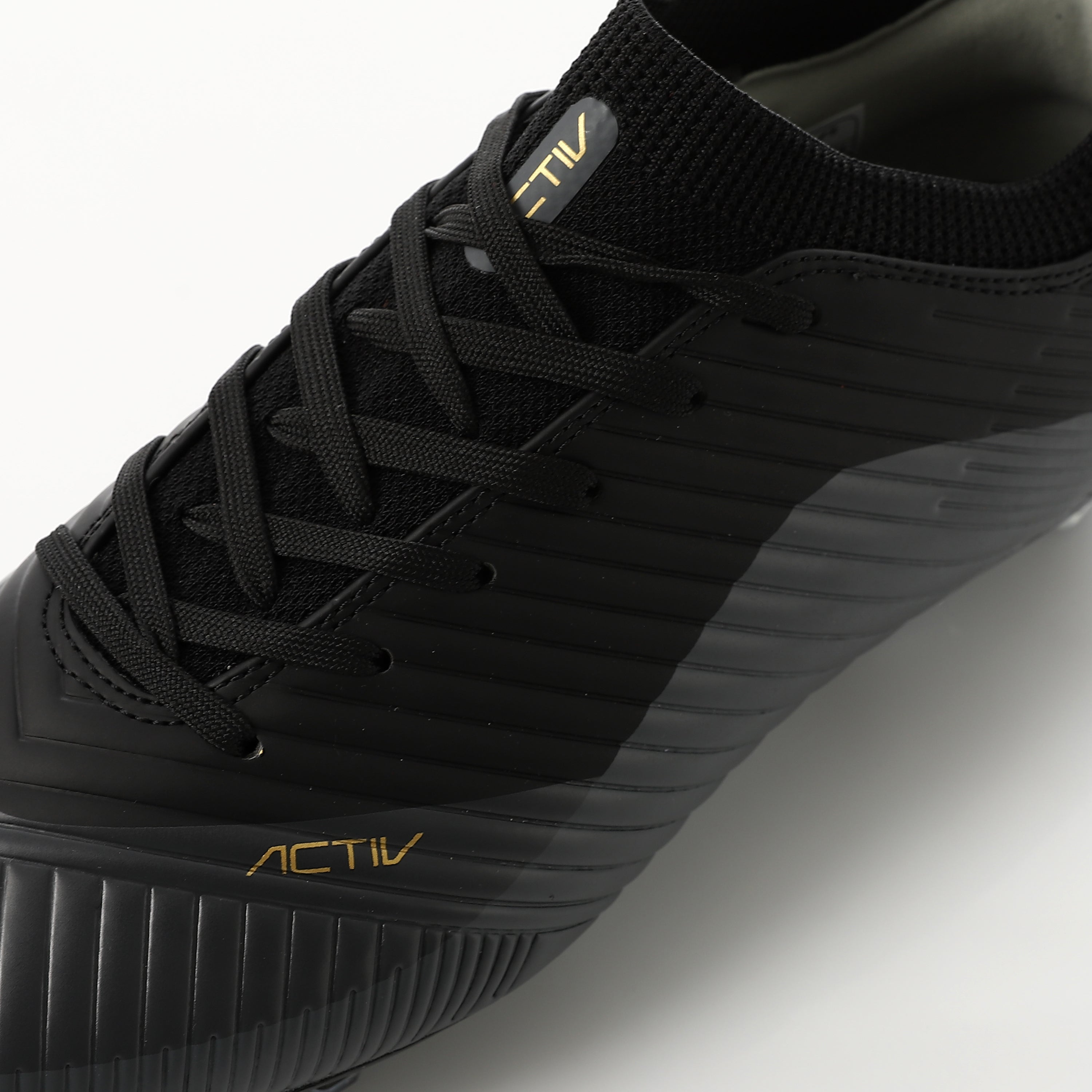 ACTIV MEN'S SOCCER SHOES - BLACK