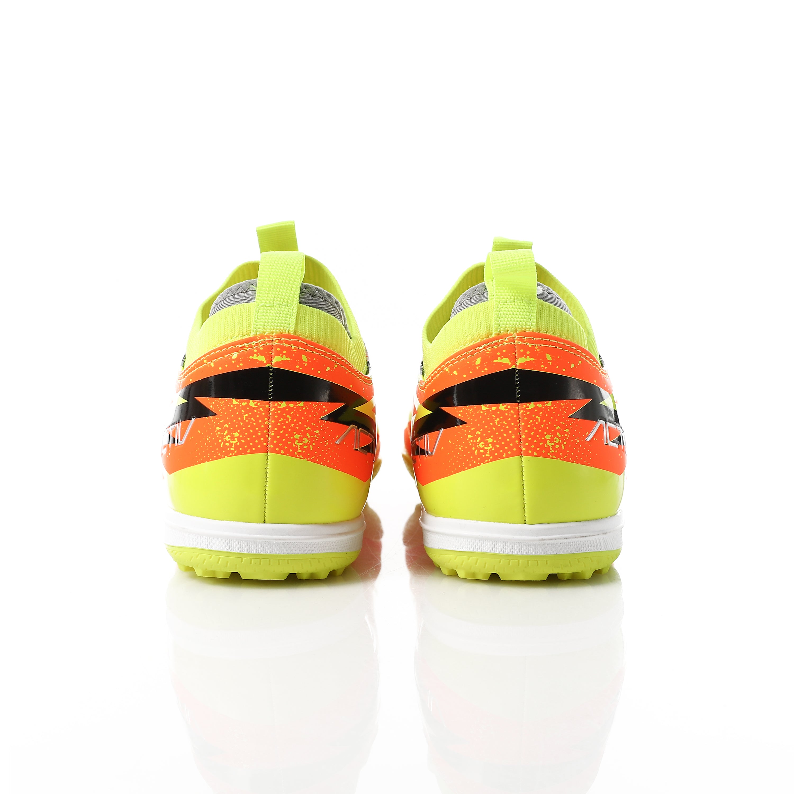 ACTIV MEN'S SOCCER SHOES - GREEN