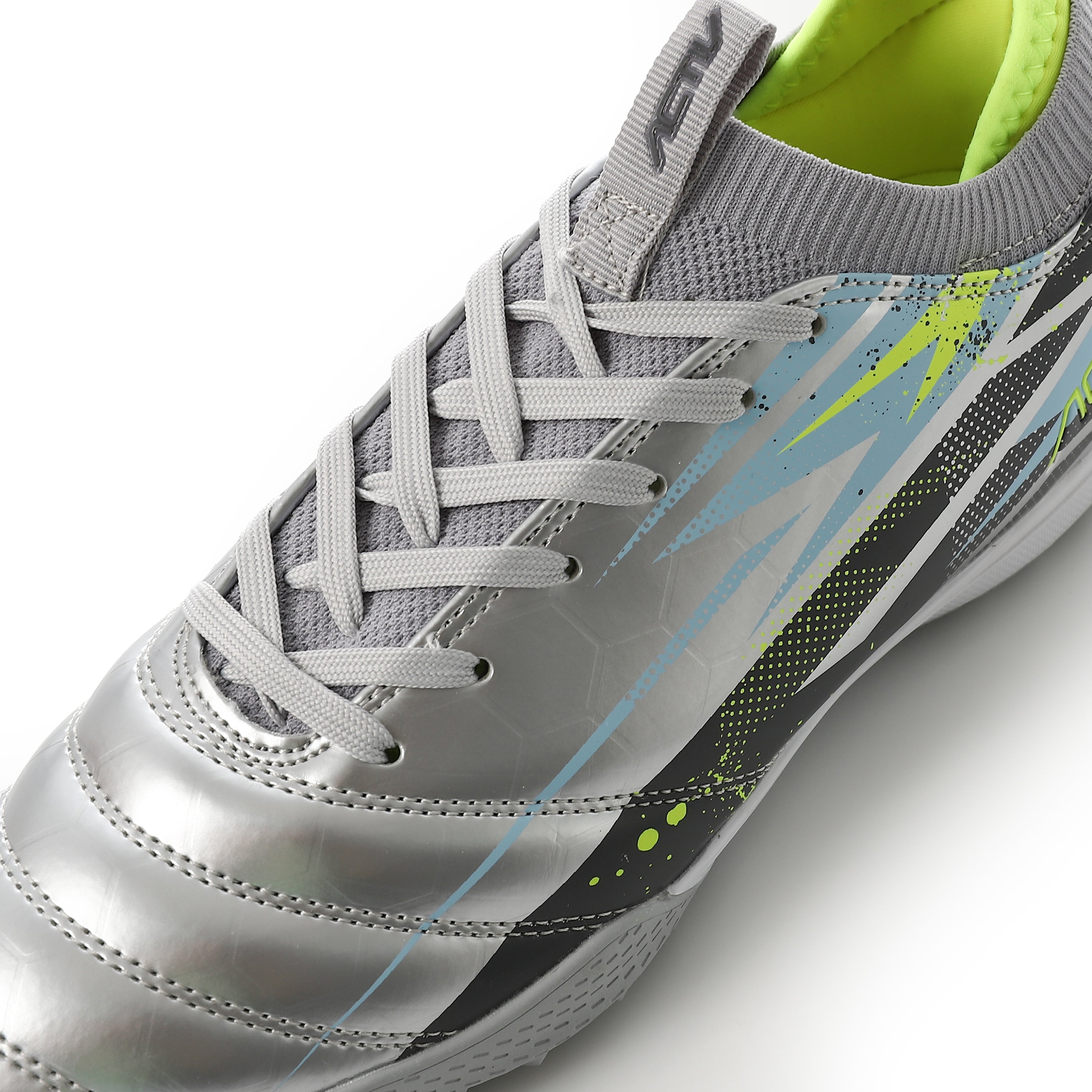 ACTIV MEN'S SOCCER SHOES - SILVER