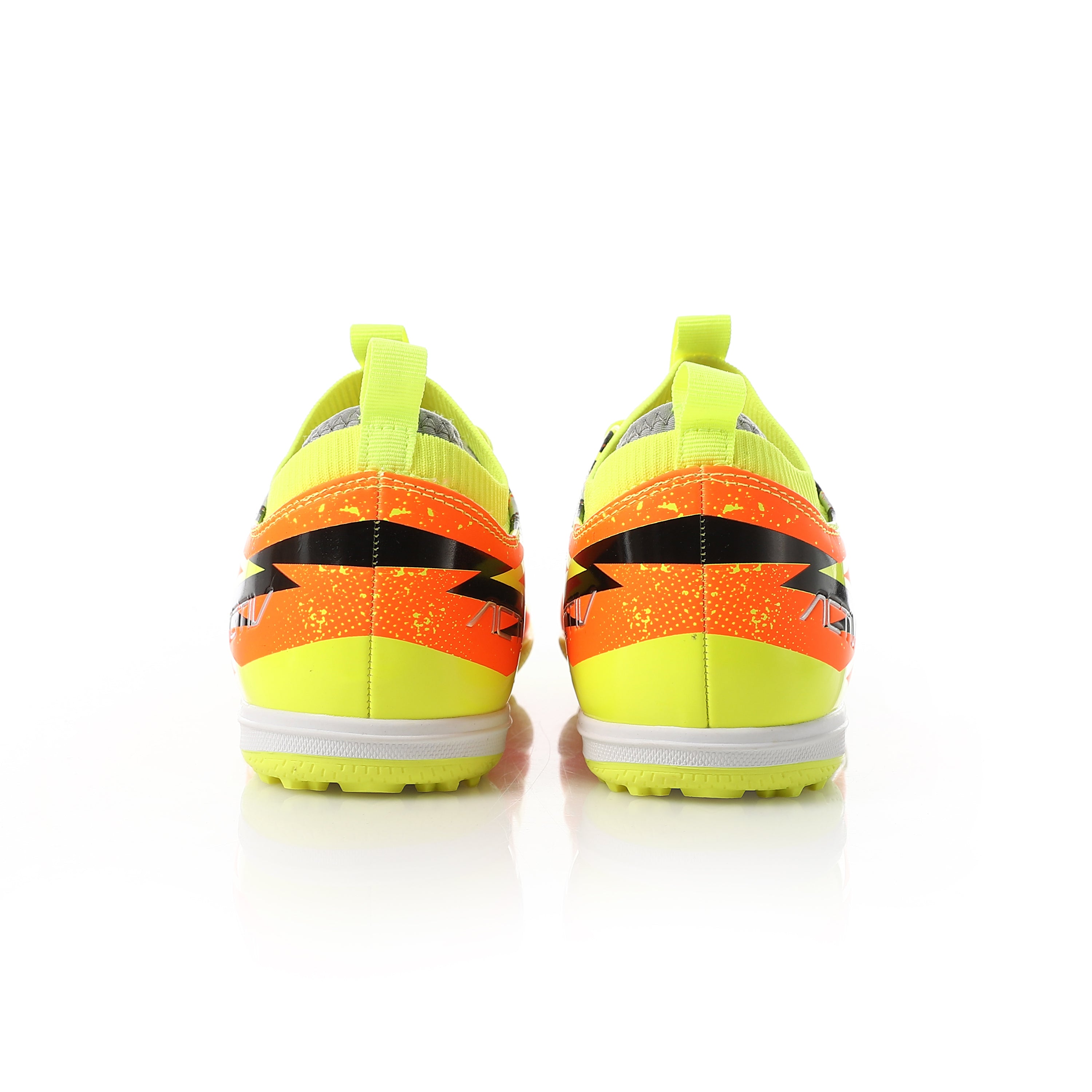 ACTIV BOYS' SOCCER SHOES - GREEN