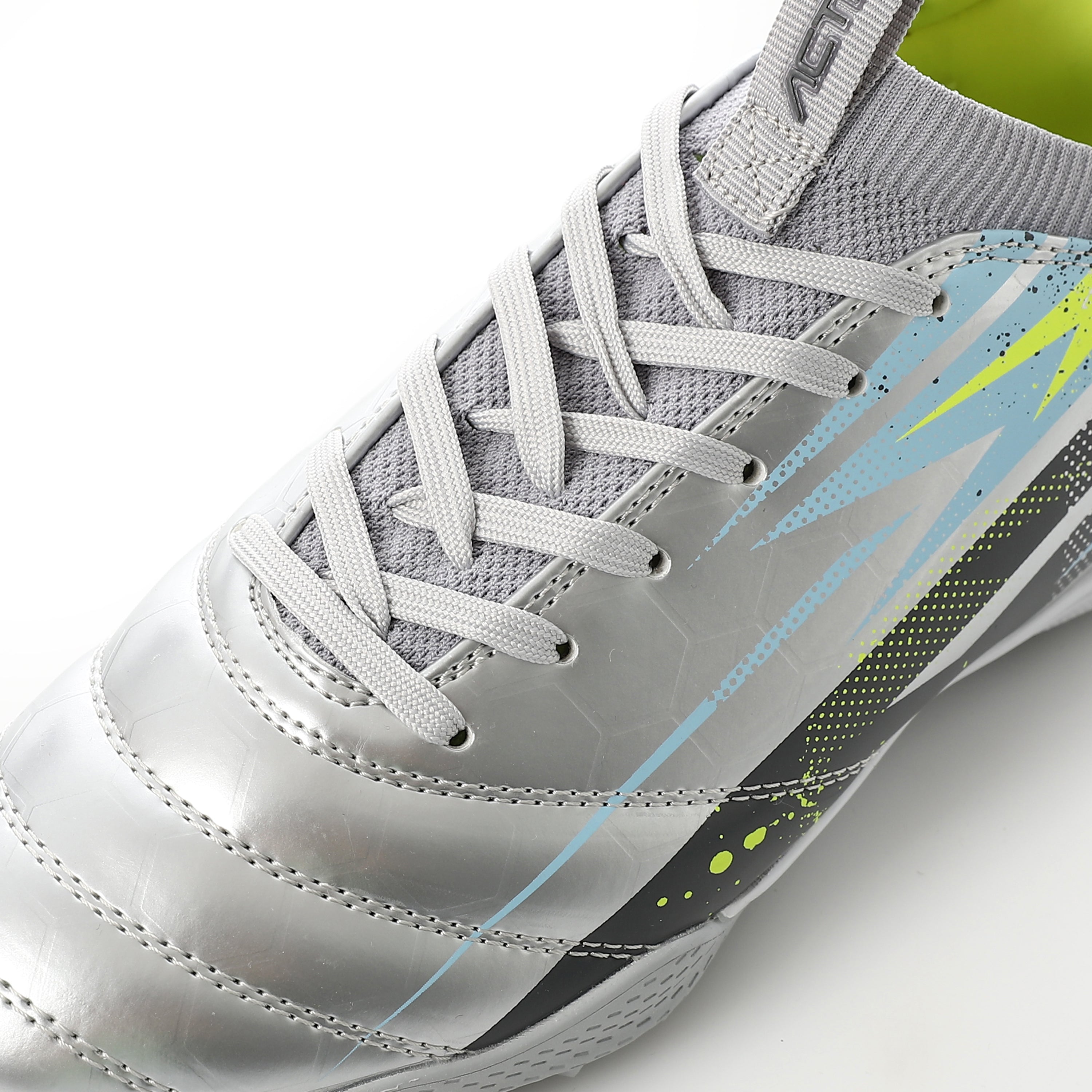 ACTIV BOYS' SOCCER SHOES - SILVER