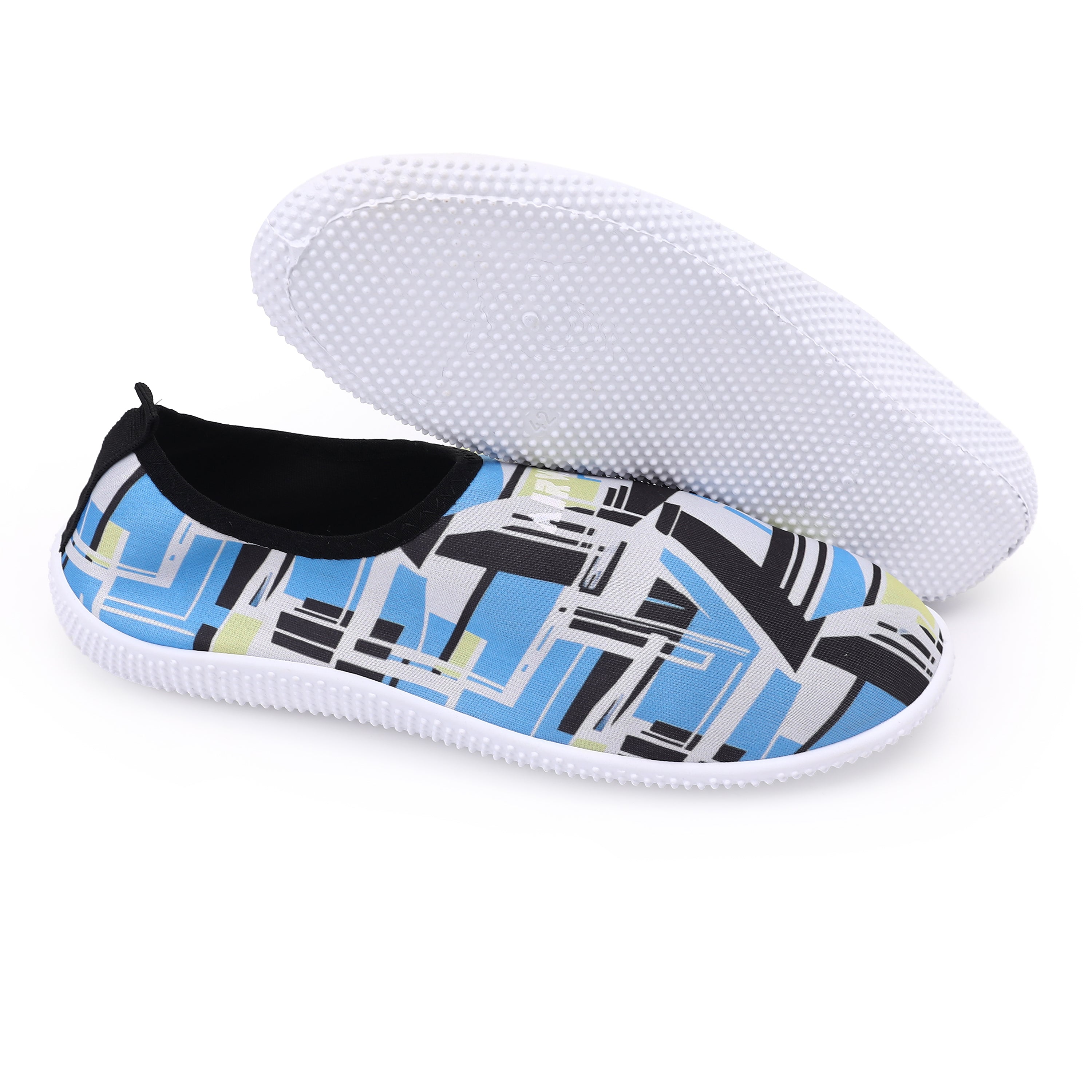 AIRWALK GRAPHIC WATER SHOES - WHITE